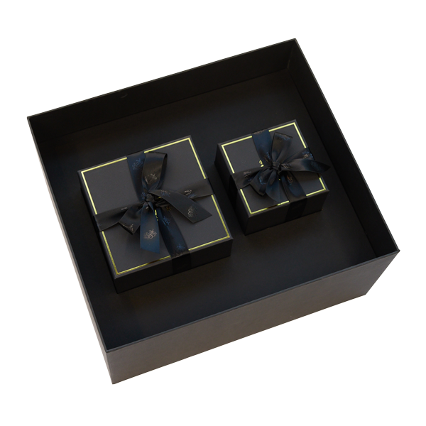 Alysée - 'Mountain Chic' Luxury Box
